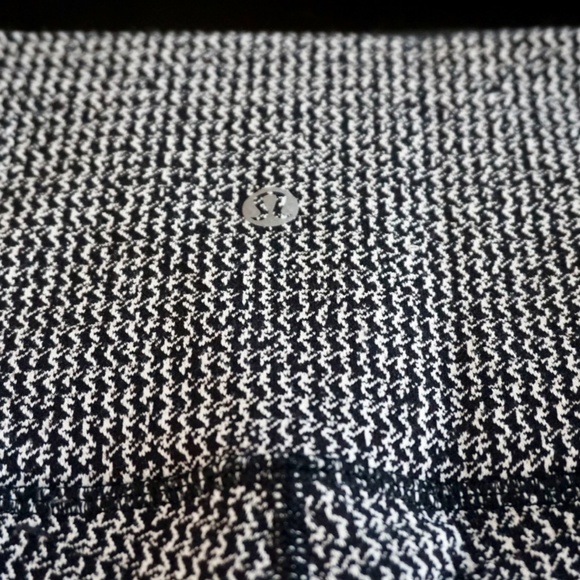 Lululemon Wunder Under High Rise Tight in Houndstooth - Picture 3 of 9